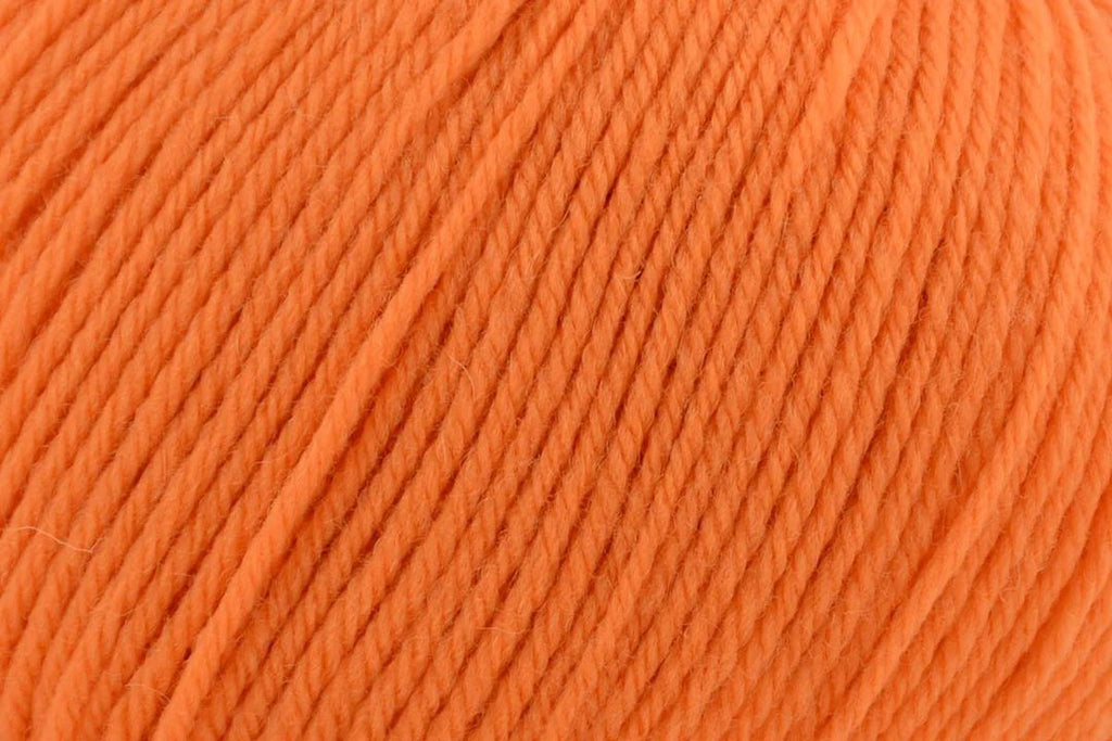 Universal Yarn Deluxe Worsted Superwash