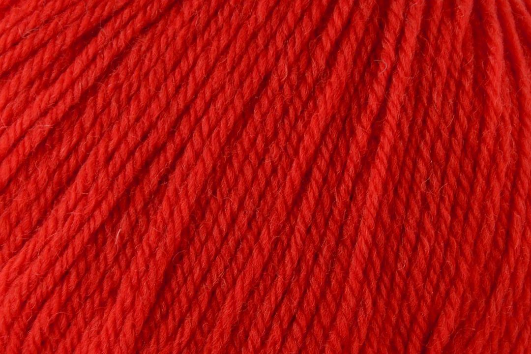 Universal Yarn Deluxe Worsted Superwash